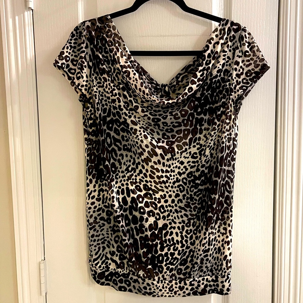 Express: Sheer Leopard Print Top w/ Cutout Back & Tie 🖤🤍